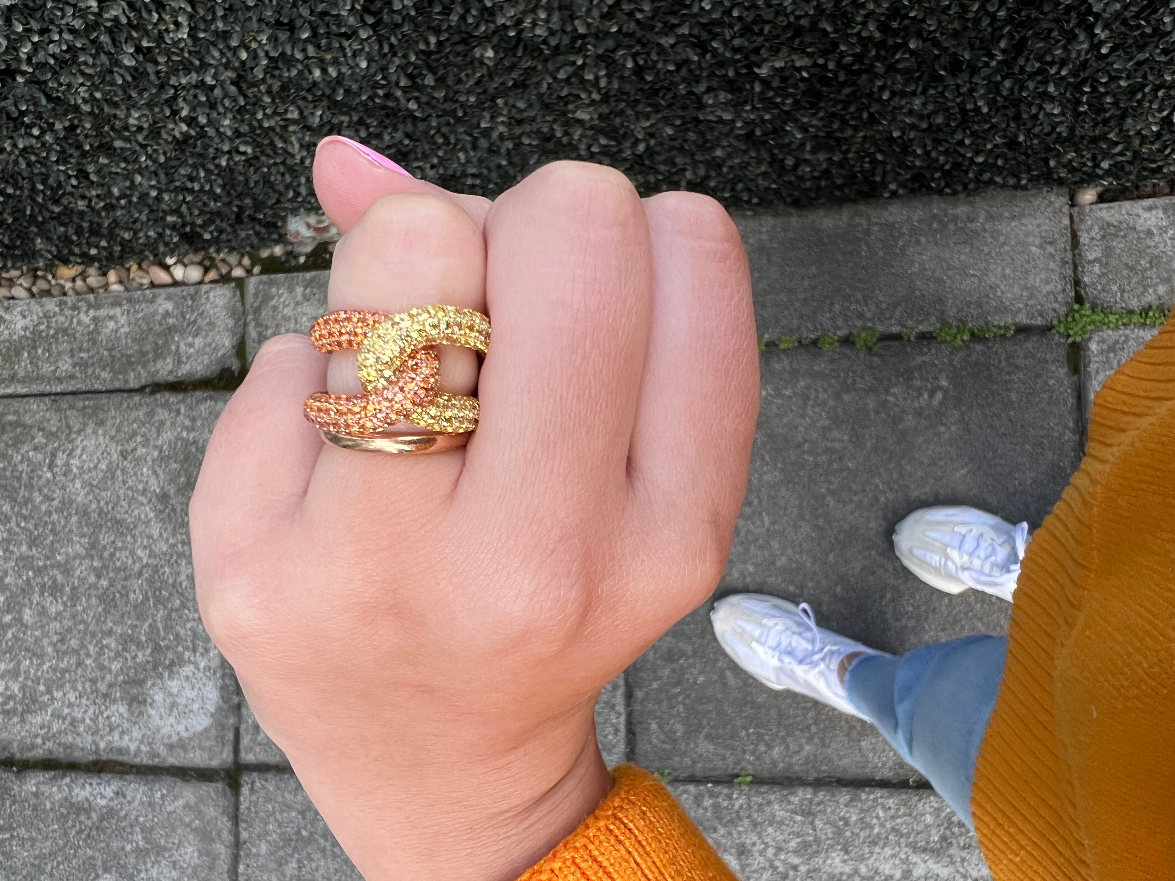 Intertwin Ring Diamond & Yellow Sapphire